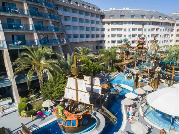 تور 10 روزه آنتالیا و آلانیا